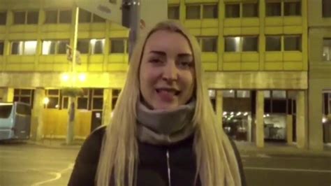 Blowjob ohne Kondom Finde eine Prostituierte Donaustadt